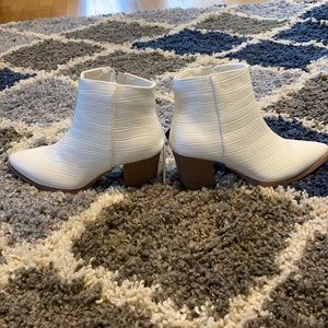 Women’s boots